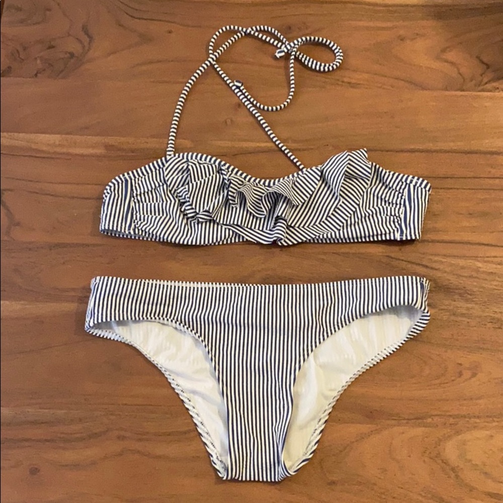 Cute Bikini - image 1